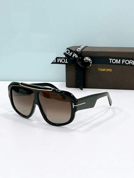 Picture of Tom Ford Sunglasses _SKUfw77096897fw